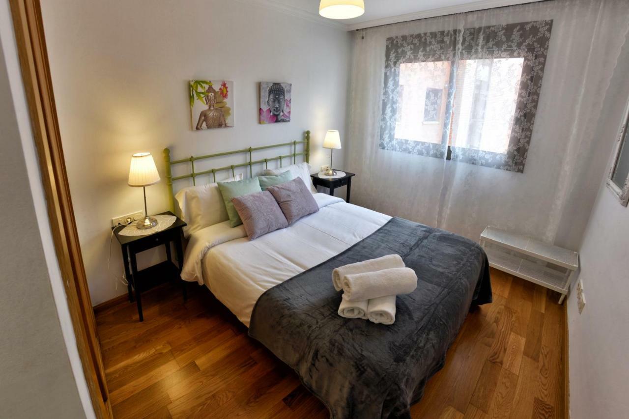 Apartamentos La Estacion Malaga Bagian luar foto